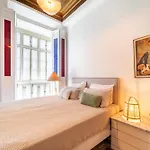Gorgeous Apartment In Historic Center